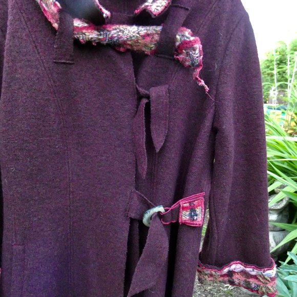 Stunning Designer Wool Coat!! - Picture 5 of 7